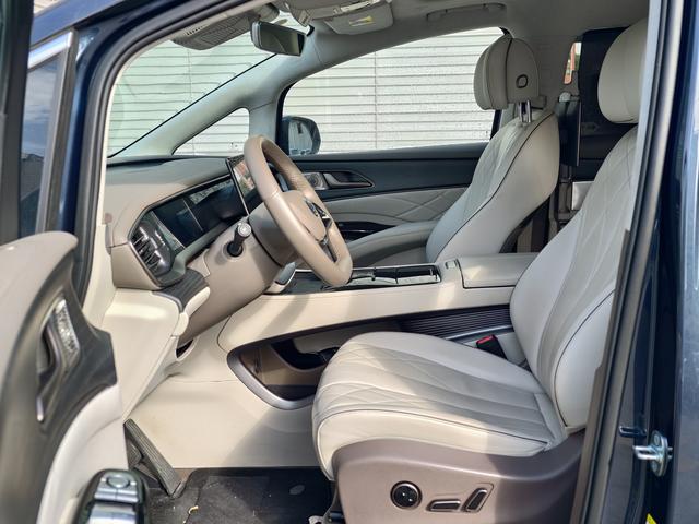 Certificated Pre-Owned Denza D9 DM 2022 970 4WD Flagship Edition -u22080696