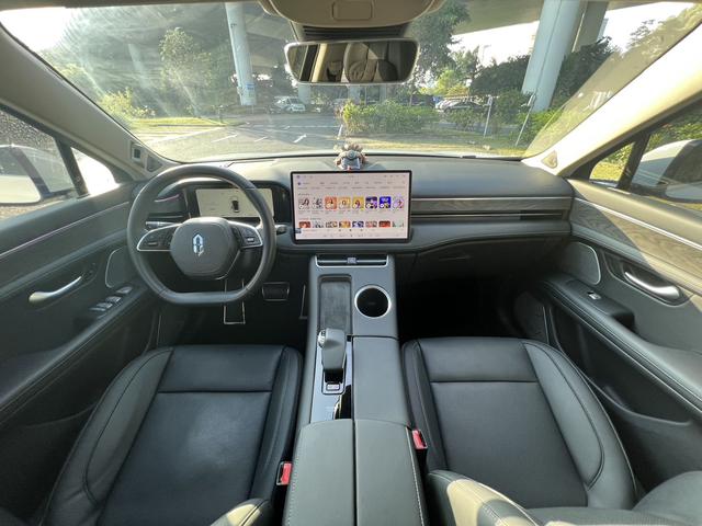 Pre - Owned 2022 AITO M5 Extended - range Rear - wheel Drive Standard Edition