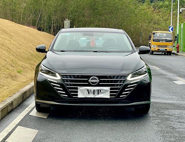 Certificated Pre-Owned Dongfeng Nissan Teana 2022 2.0L XL-TLS Enjoyment Edition - u22590134