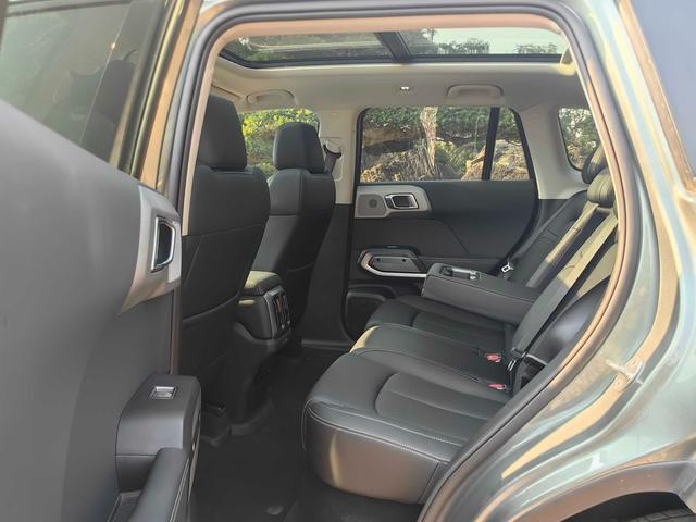 Certificated Pre-Owned Titanium 3 2025 Edition 501KM Rear-Wheel Drive Max Version -u22494923