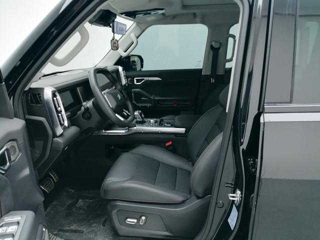 Certificated Pre-Owned Jetour Traveler C-DM 2024 1.5TD DHT 206km 4WD Wilderness Edition