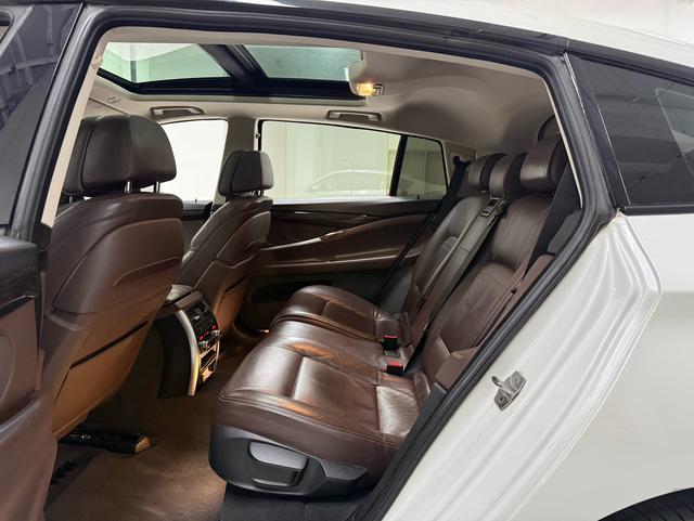 Certificated Pre-Owned BMW 5 Series GT 2014 528i Luxury - u22438411
