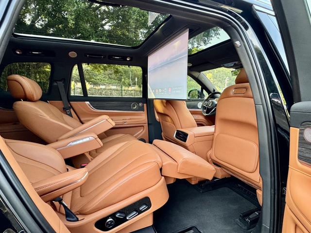 Certificated Pre-Owned Wenjie M9 2024 Extended-Range Ultra Six-Seater Edition -u22057127