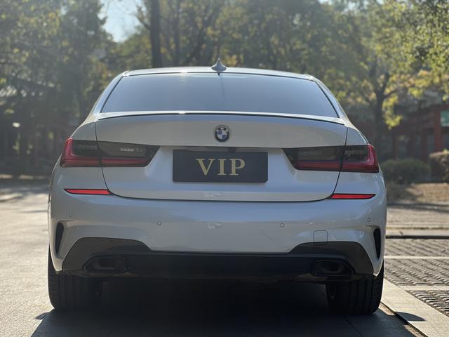 Certificated Pre-Owned BMW 3 Series 2021 Second Facelift 325i M Sport Night Edition Package - u22414028