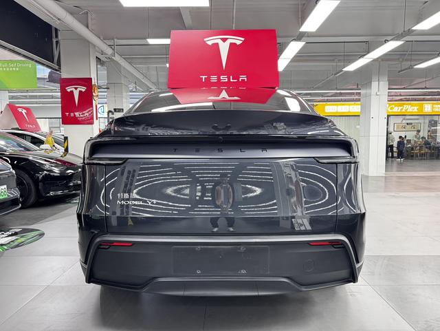Certificated Pre-Owned Tesla Model Y 2025 Long Range All-Wheel Drive Version -u22623491