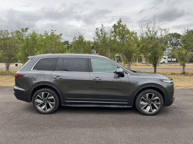 Certificated Pre-Owned Li Auto ONE 2021 Extended-Range 6-Seater Edition -u22045884