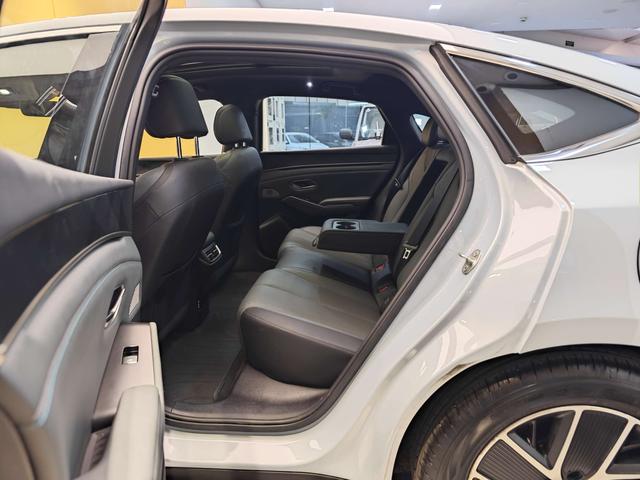 Certificated Pre-Owned BYD Qin L DM 2025 Intelligent Driving Edition DM-i 120KM Beyond Model -u22637246