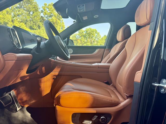 Certificated Pre-Owned Wenjie M9 2024 Extended-Range Ultra Six-Seater Edition -u22057127