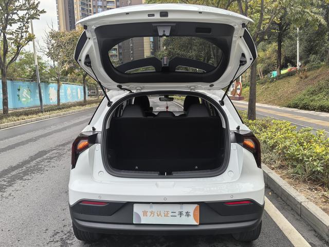 Certificated Pre-Owned Geely Geometry E Firefly 2024 301KM Starlight -u22547366