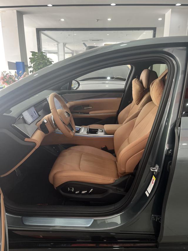 Certificated Pre-Owned BYD Han L DM 2025 DM-p 180KM 4WD Lidar Flagship Edition -u22328800