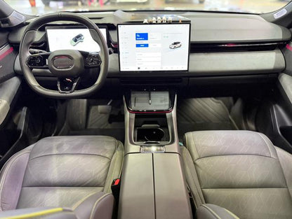 Certificated Pre-Owned Lynk & Co 08 EM-P 2023 120 Long Range Halo -u21811601