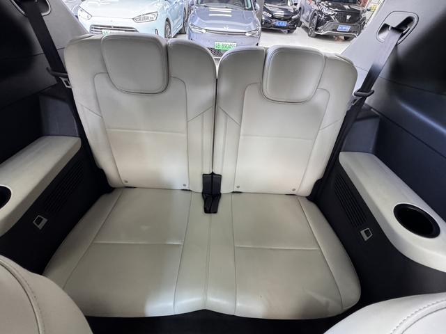 Certificated Pre-Owned Li Auto ONE 2021 Extended-Range 6-Seater Edition -u22385502