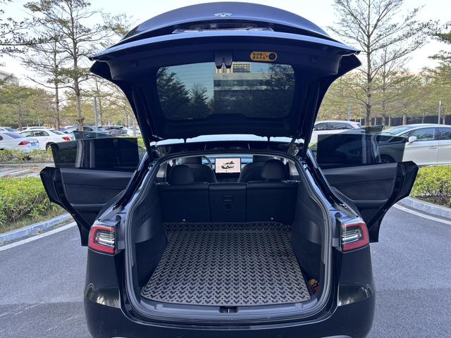 Certificated Pre-Owned Tesla Model Y 2022 Refreshed Rear-Wheel Drive Version