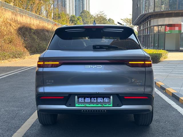 Certificated Pre-Owned BYD Song Pro DM 2025 Second Generation DM-i 115KM Excellence Edition -u22586577