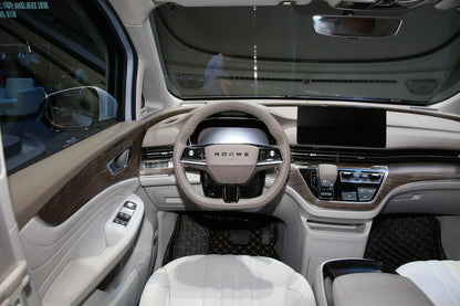 SAIC Motor Roewe iMAX8 EV