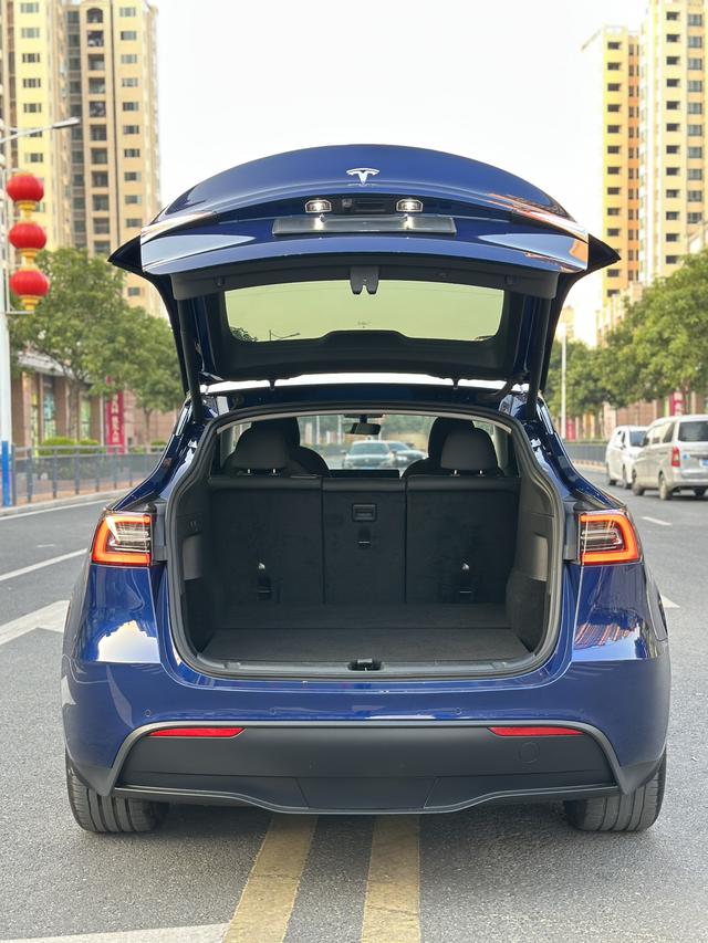 Certificated Pre-Owned Tesla Model Y 2021 Long Range All-Wheel Drive Version 3D3/3D5