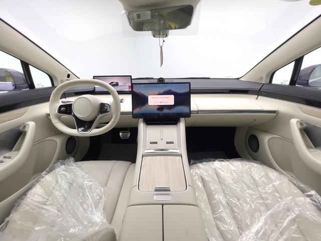 Certificated Pre-Owned Zhijie S7 2024 Standard Range Edition Pro -u22249027