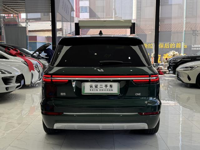 Certificated Pre-Owned Li Auto ONE 2021 Extended-Range 6-Seater Edition -u22385502