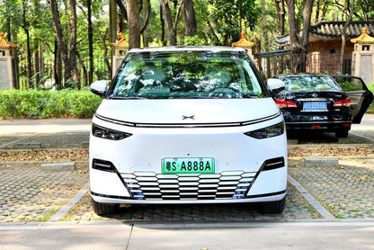 Certificated Pre-Owned XPENG X9 2025 All-Electric 650 Long Range Max-u22131106