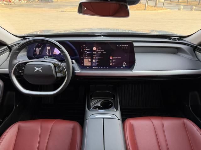 Certificated Pre-Owned XPENG P7 2022 Edition 586G -u22451226