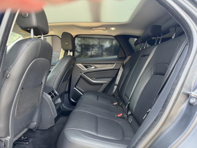 Certificated Pre-Owned Jaguar F-PACE 2021 250PS - u22662327