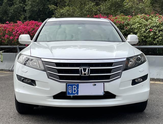 Certificated Pre-Owned Dongfeng Honda Crosstour 2012 2.4L Premium Edition - u22583257