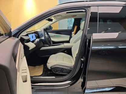 Certificated Pre-Owned Lynk & Co 08 EM-P 2025 245 Ultra-Long Range Halo -u21914876