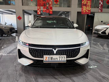 Certificated Pre-Owned Voyah Zhuiguang PHEV 2024 Ultra-Long Range Four-Wheel Drive Flagship Edition -u22310680