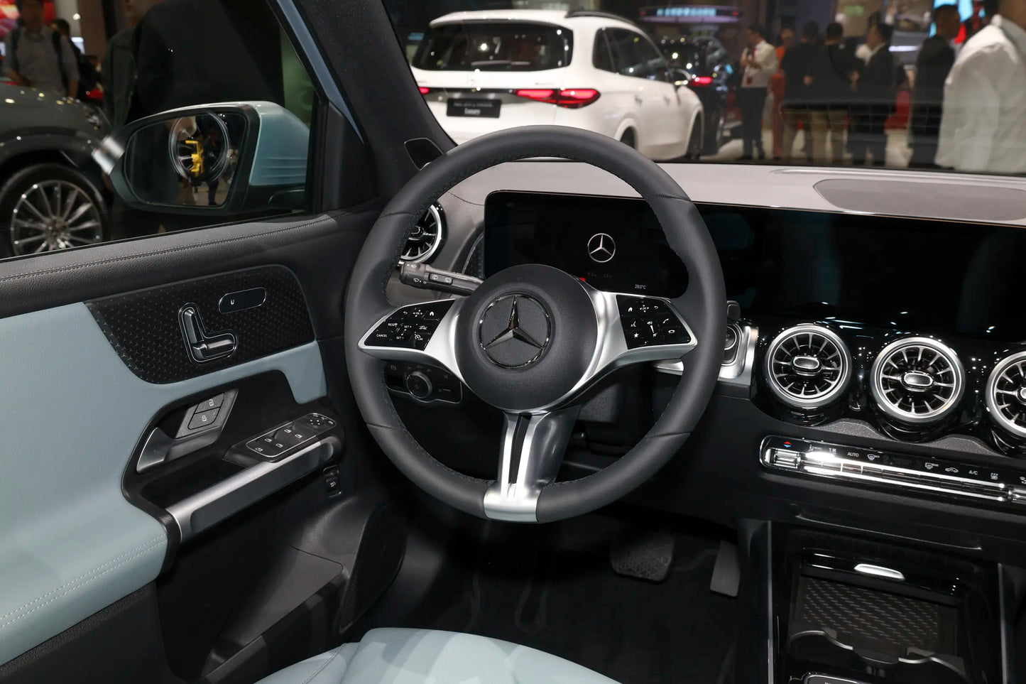 Beijing Benz EQB