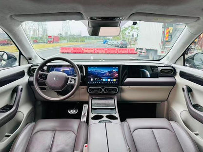 Pre-Owned Leapmotor C11 2023 Extended-Range 285 Smart Enjoyment Version