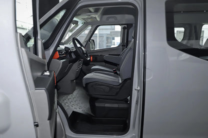 Geely Farizon Super VAN