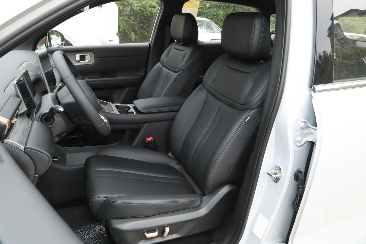 SAIC-GM-Wuling Wuling Starlight S -Hybrid PHEV