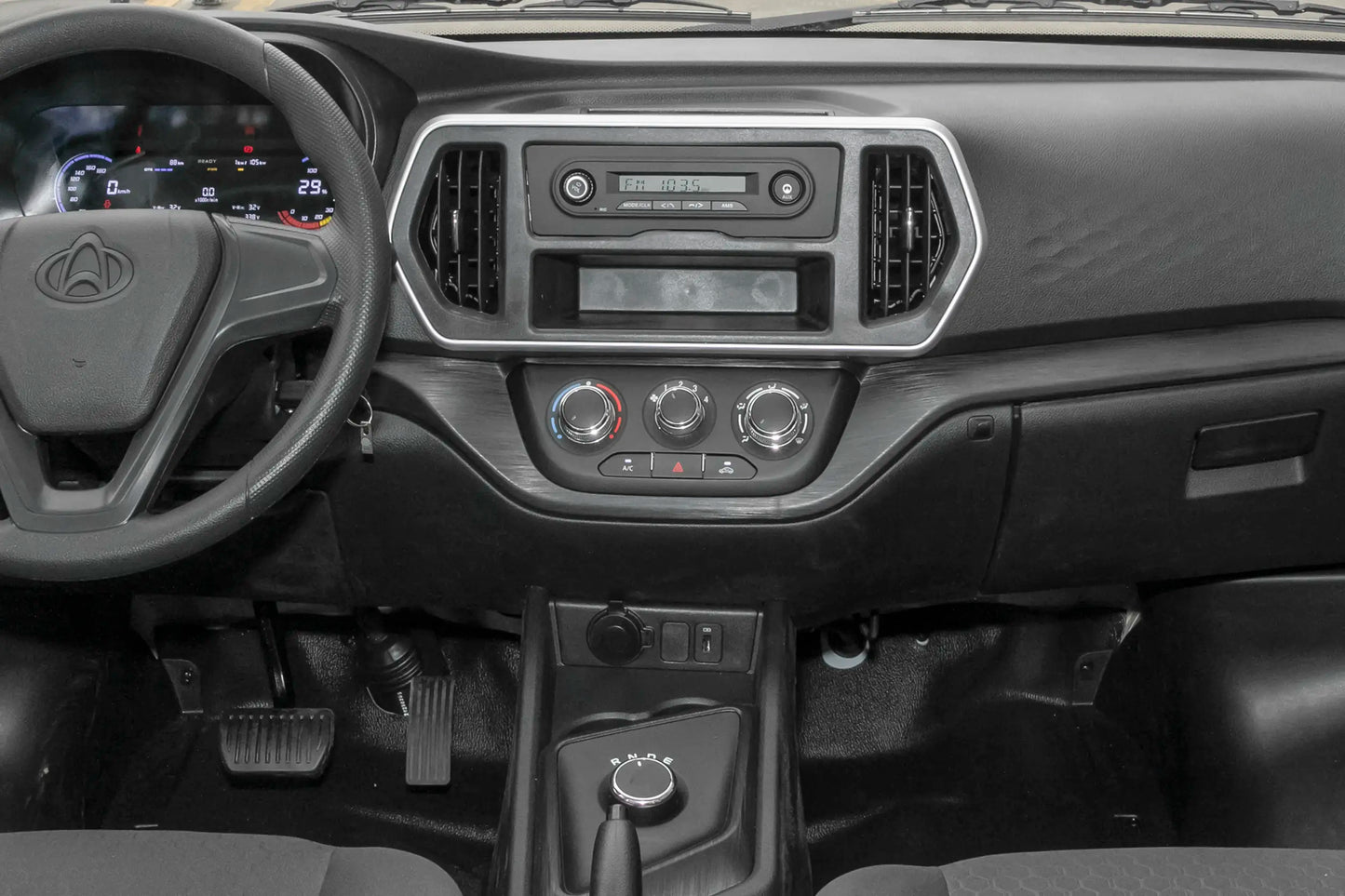 Changan Ruixing EM60