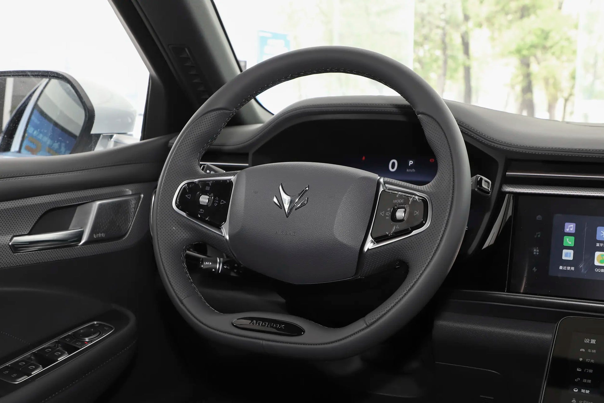 BAIC Arcfox Alpha T6