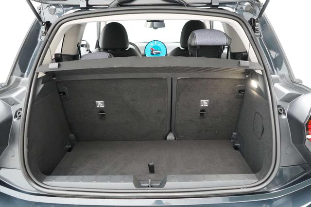 Pre-Owned Electric MINI COOPER 2024 Model COOPER E Classic Edition