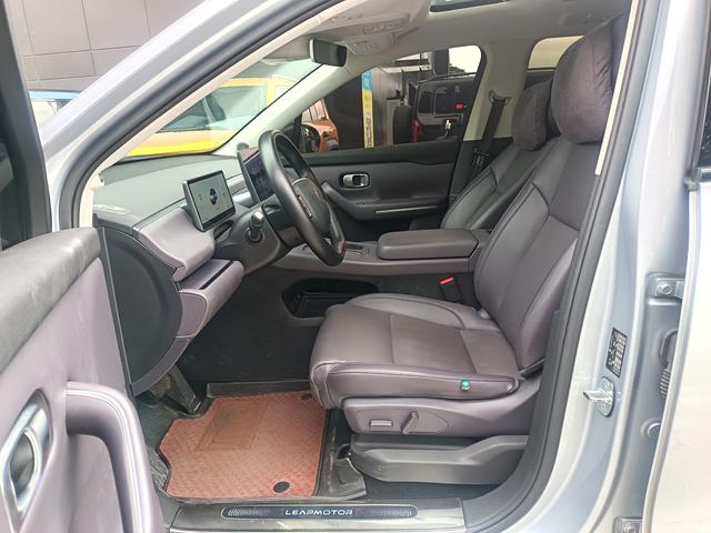 Pre-Owned Leapmotor C16 2024 Pure Electric Version 520 Premium Edition