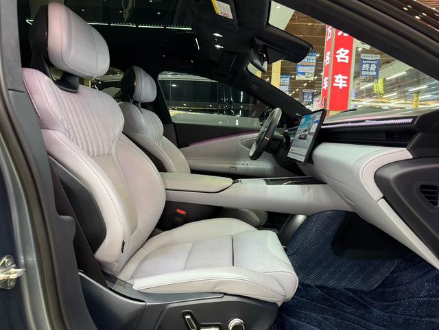 Pre-Owned Lynk & Co Z10 2024 Model 95kWh 702km 4WD ADAS Ultra