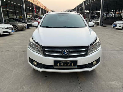 Certificated Used Dongfeng Nissan T70 2015 2.0L CVT Ruixiang Edition