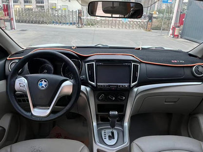 Certificated Used Dongfeng Nissan T70 2015 2.0L CVT Ruixiang Edition