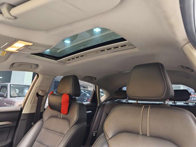 Certificated Used MG6 PHEV 2018 Edition 45T E-Drive Intelligent Hybrid Pilot Super Internet Version