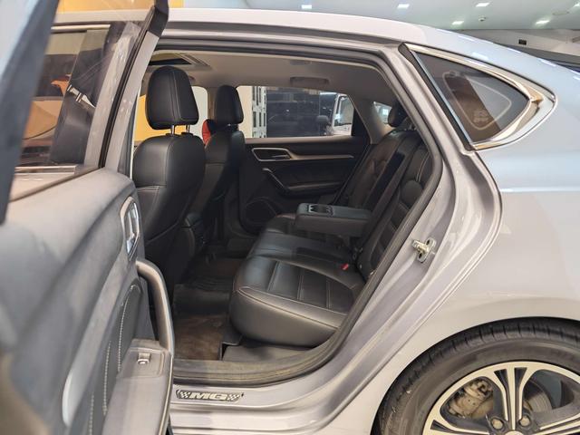 Certificated Used MG6 PHEV 2018 Edition 45T E-Drive Intelligent Hybrid Pilot Super Internet Version