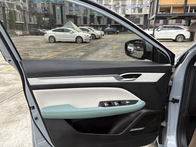 Certificated Used Geely Emgrand L HiP 2022 1.5TD-DHT Pro 100KM Super Rui