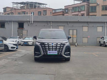 Certificated Used Denza D9 DM 2024 Edition 980 Four-Wheel Drive Honor Version