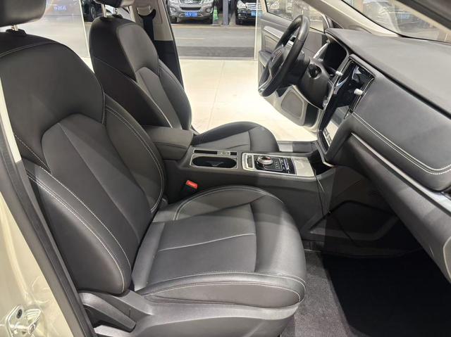 Certificated Used Roewe Ei6 2017 Edition 45T Hybrid Connected Intelligent Enjoyment Version