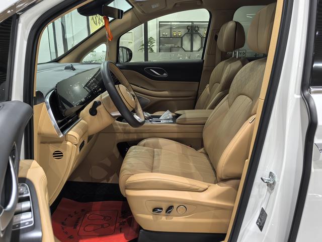 Certificated Used VOYAH Dreamer PHEV 2024 Long Range Premium Edition