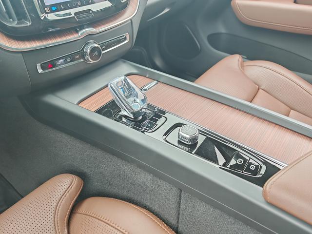 Certificated Used Volvo XC60 PHEV 2024 T8 AWD Long-Range Inscription Plus