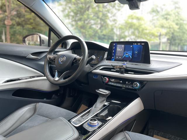 Certificated Used SAIC-GM Chevrolet Velite 6 PHEV 2022 Connected Sharing Version