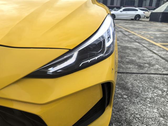 Certificated Used Roewe MG5 2022 180DVVT Manual Youth Fashion Edition