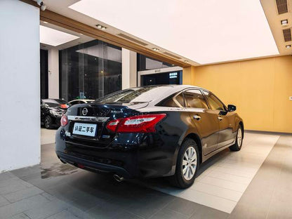 Certificated Used Dongfeng Nissan Teana 2018 2.0L XL Zhijin Version