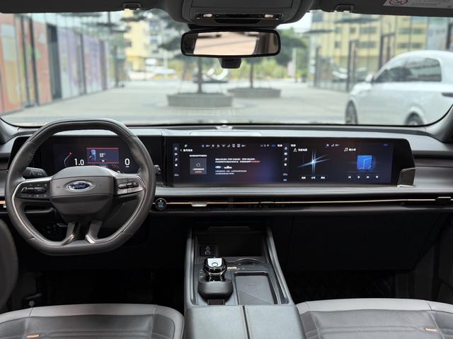 Certificated Used Ford Edge 2023 Model Edge L 2.0T EcoBoost Four-Wheel Drive 7-Seat Ultimate Trim